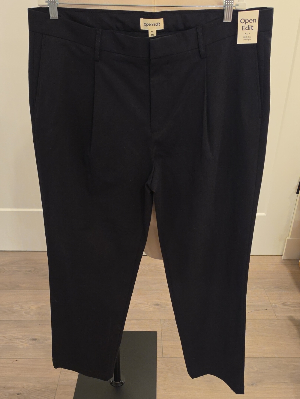 Open Edit Women’s midrise Straight Leg Black Pants size XL new with tags